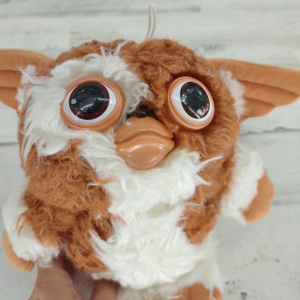 Hasbro Softies Vintage 1984 Gremlins Squeaker Plush 10" Brown/White Fuzzy
